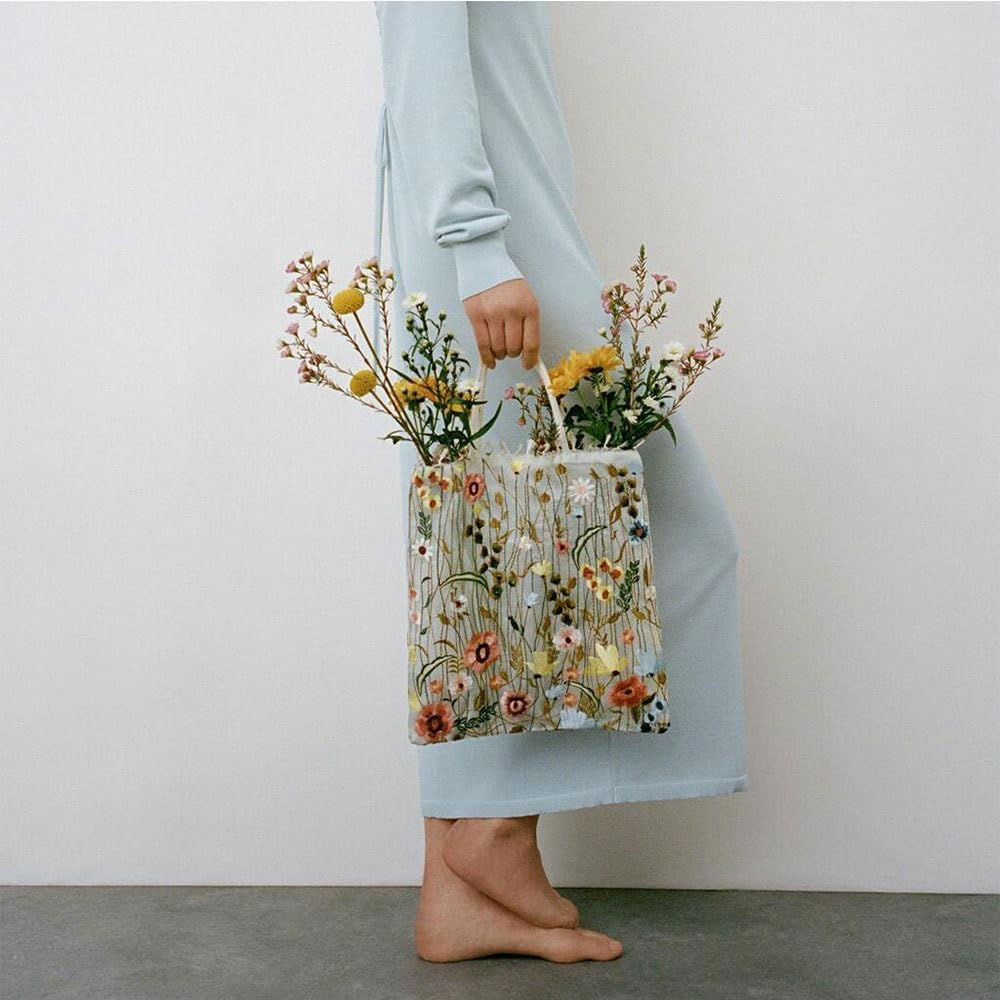 Embroidery Handbags for Women，Lace Silk Flower Tote Bag，Bohemian Shoulder Bags for Travel Daily Vacation Beach