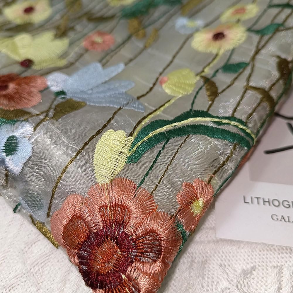 Embroidery Handbags for Women，Lace Silk Flower Tote Bag，Bohemian Shoulder Bags for Travel Daily Vacation Beach